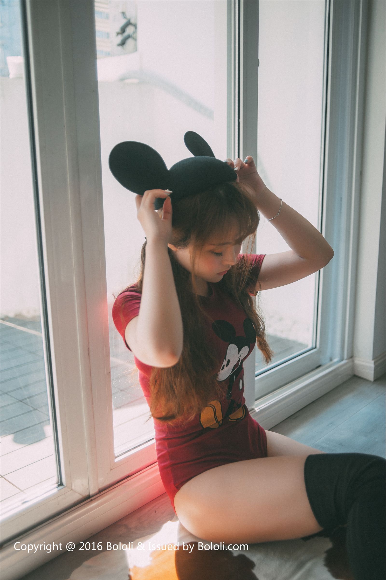 [BoLoLi波萝社] 2017.03.09 BOL027 七宝变装死库水诱惑 柳侑绮